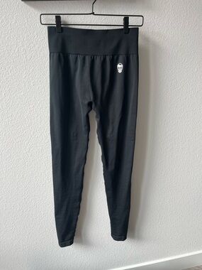 INFINITY LEGGINGS- Black, Gymreapers, high rise, scrunch, skull, squatproof